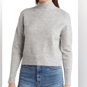 Women’s Sophie Rue size XS gray sweater! Super soft excellent condition!